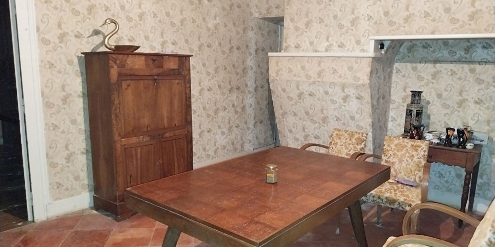 maison à ST QUENTIN DE CAPLONG (33220)